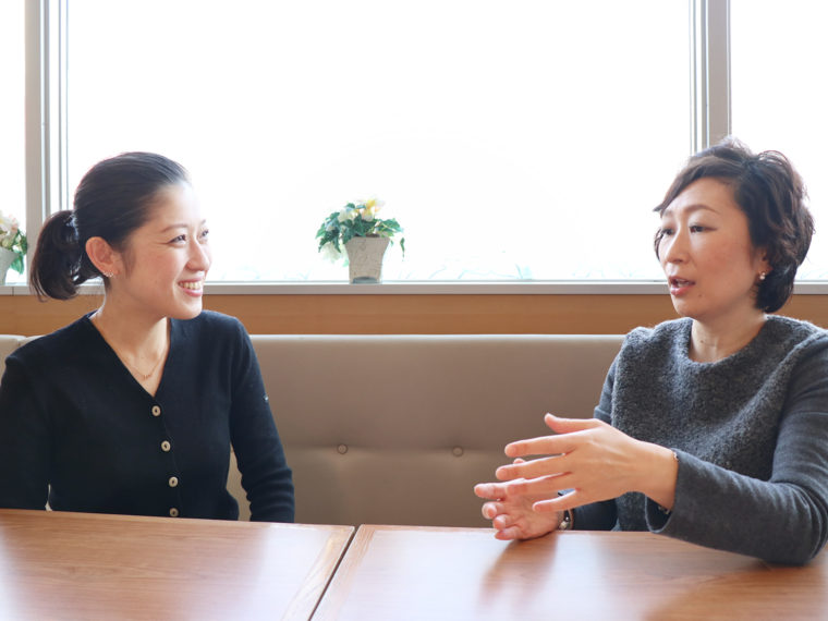 Lisa’s Cake Market代表の栗山莉沙と株式会社ペディキュール代表西谷裕子の対談
